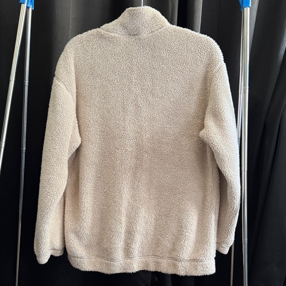 Hollister Cream Sherpa Cardigan - Picture 2 of 10